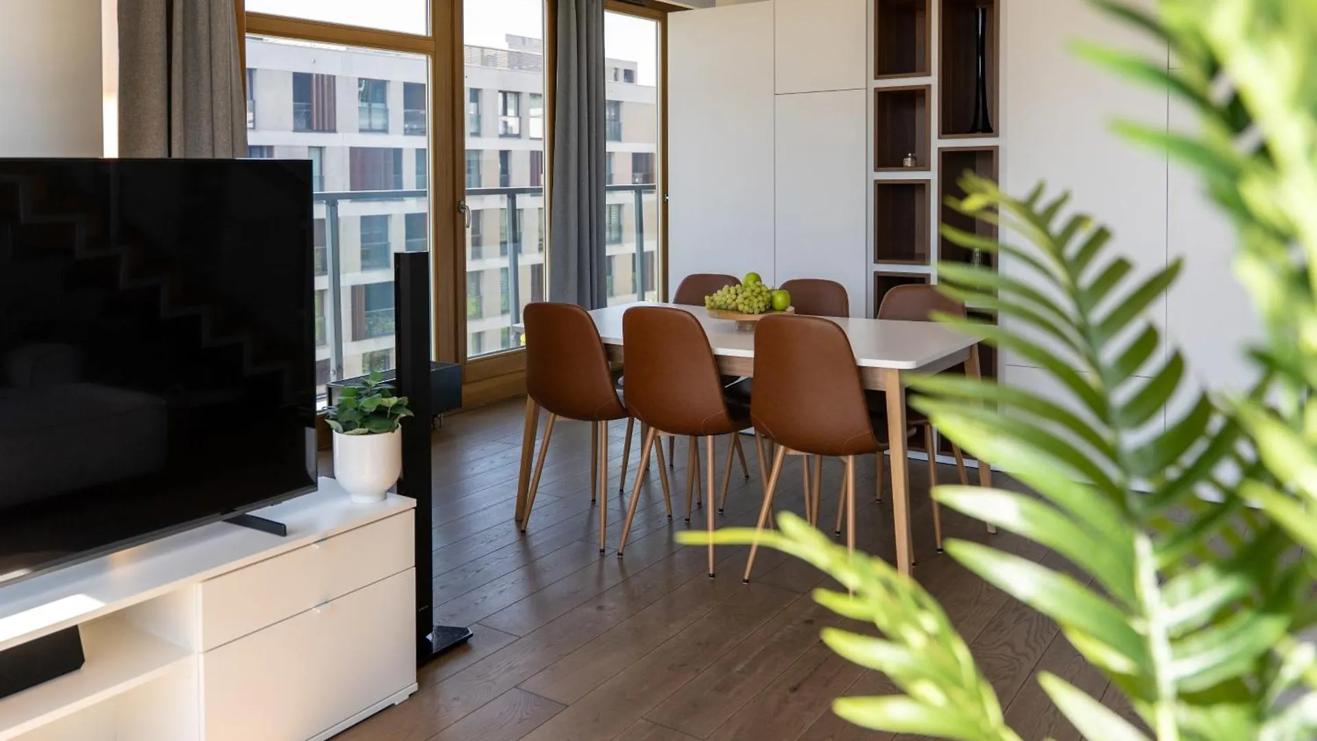 Lägenhet Warsaw Prestige Suites - 86M2, Two-Level Loft, Parking - By Rentujemy