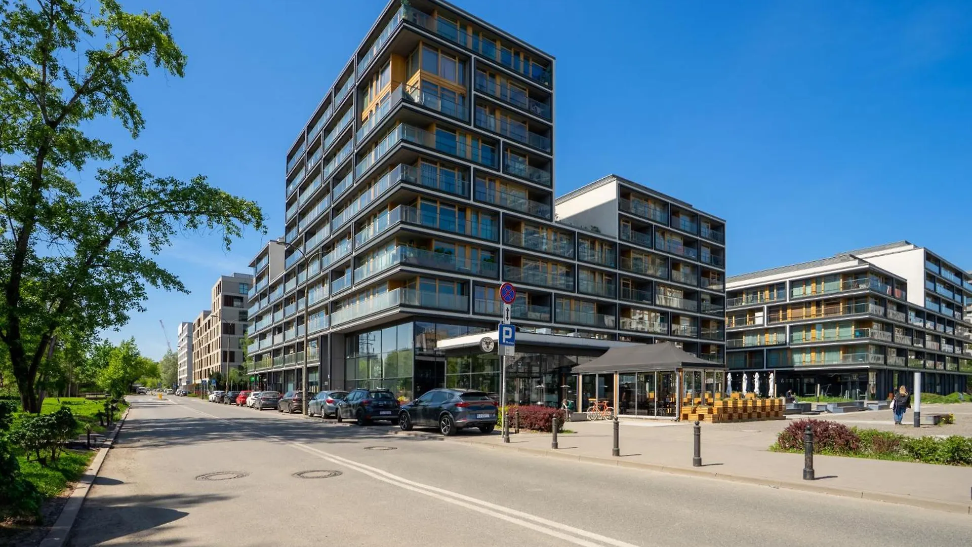Warsaw Prestige Suites - 86M2, Two-Level Loft, Parking - By Rentujemy Lägenhet