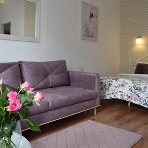 Be My Guest - Krucza Elegant - Rondo De Gaulle'a Center Of Metro Wi-fi Breakfast Appartamento