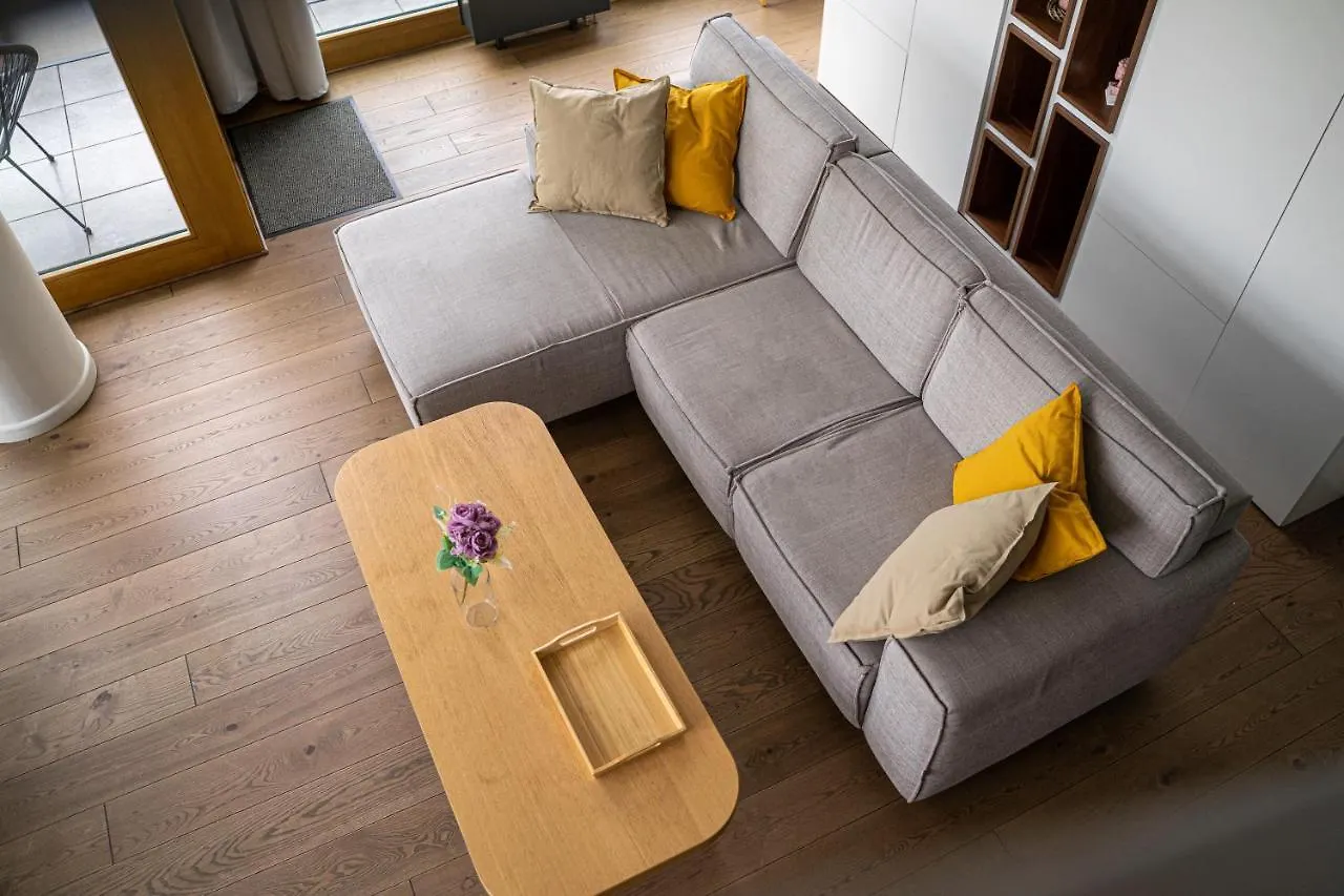 דירה Warsaw Prestige Suites - 86M2, Two-Level Loft, Parking - By Rentujemy פולין